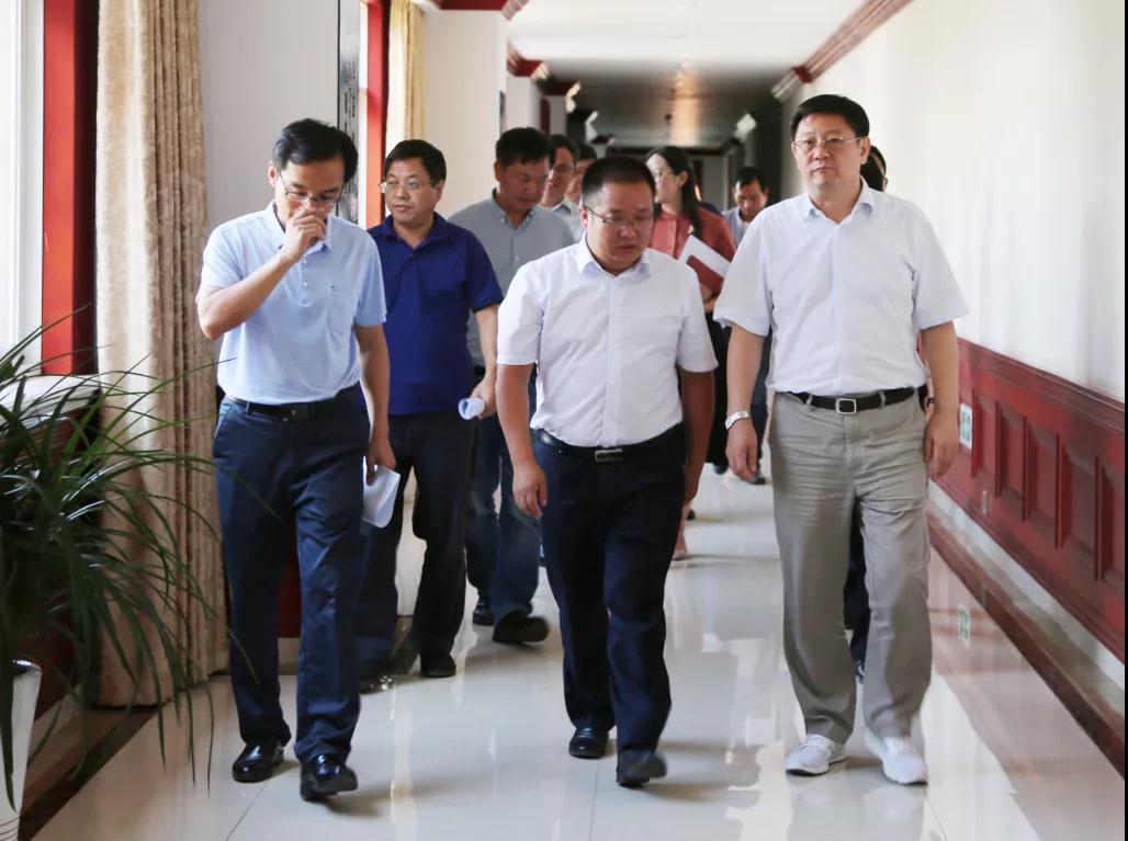 商務部紀檢監(jiān)察穩(wěn)外貿調研組蒞臨恒益集團調研